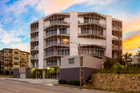 Executive House 5B