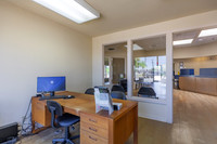 703 Commerce Refugio