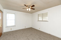 6221 Hanley