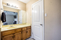 3621 Mendenhall