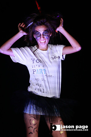 PART - Peace through Art Apparel