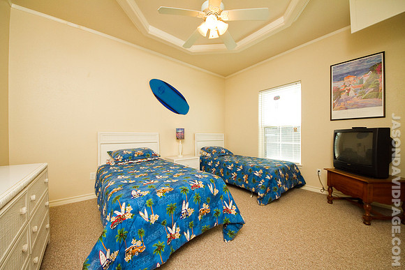 Downstairs Bedroom 1
