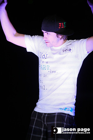 PART - Peace through Art Apparel