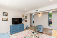 5026 Oakmont