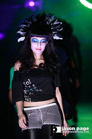 PART - Peace through Art Apparel