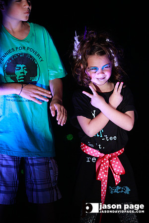 PART - Peace through Art Apparel