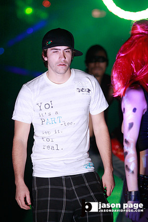 PART - Peace through Art Apparel