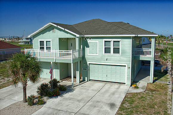 Elevated Front of House