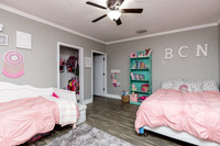 421 S Kossuth
