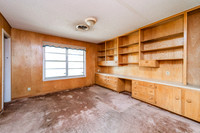 1325 S Whitney