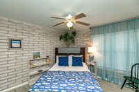 Sea Sands 205